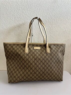Gucci GG Supreme tote bag